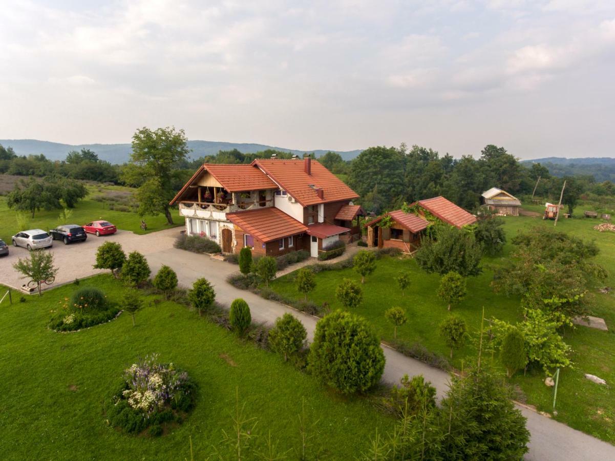 Lavanda Farm Apartmani Раковица Экстерьер фото